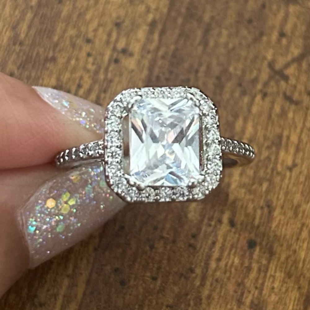 Cubic Zirconia Emerald Cut Ring in Halo Setting - Size: 9 (NWOT)